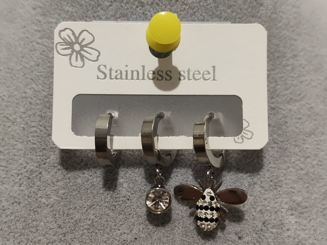 Ατσάλινα σκουλαρίκια σε σχέδιο μέλισσα